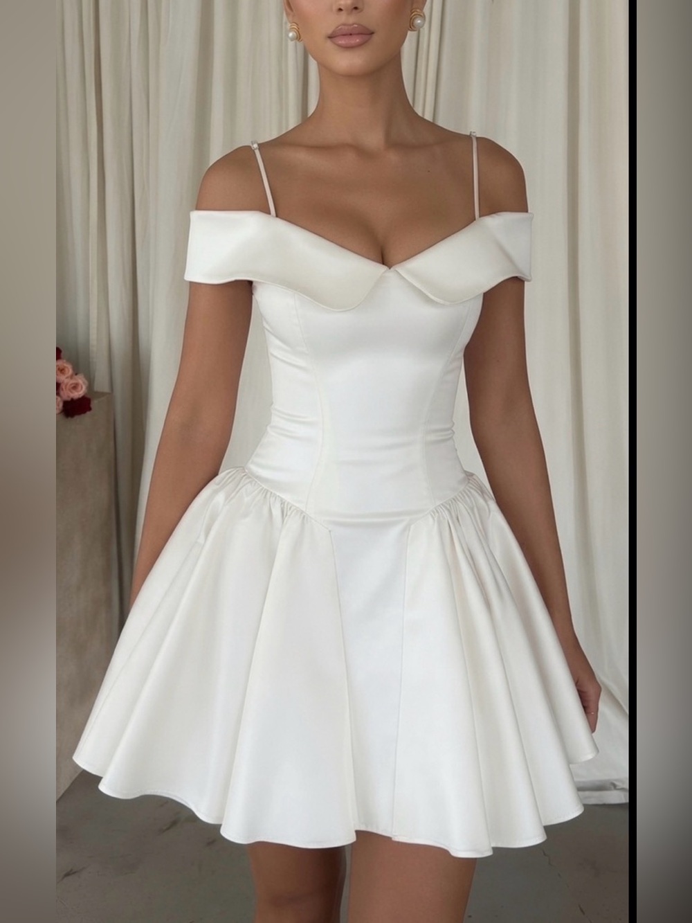 HOUSE OF CB 'Elida'White Twill Off Shoulder Mini Dress/Size XSmall US2-4 $269 - Picture 8 of 14